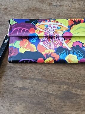 Vibrant Floral Skeleton Wristlet Clutch - Multicolor TAWI